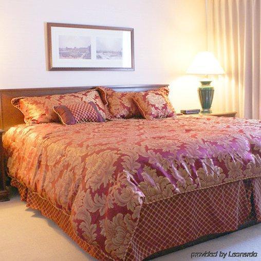 Totem Lake Hotel كيركلاند الغرفة الصورة