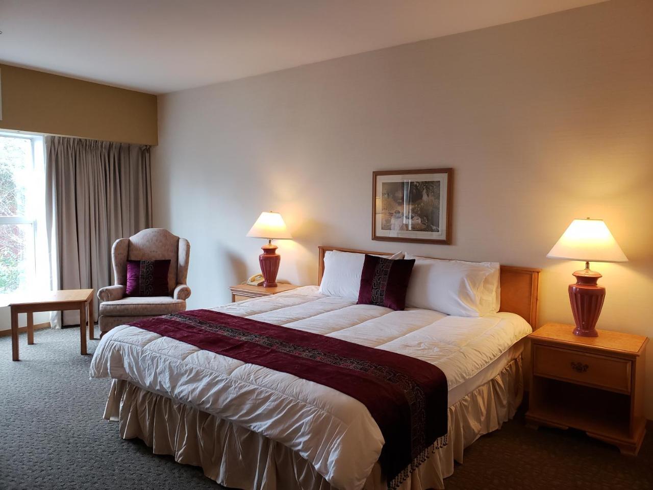 Totem Lake Hotel كيركلاند المظهر الخارجي الصورة